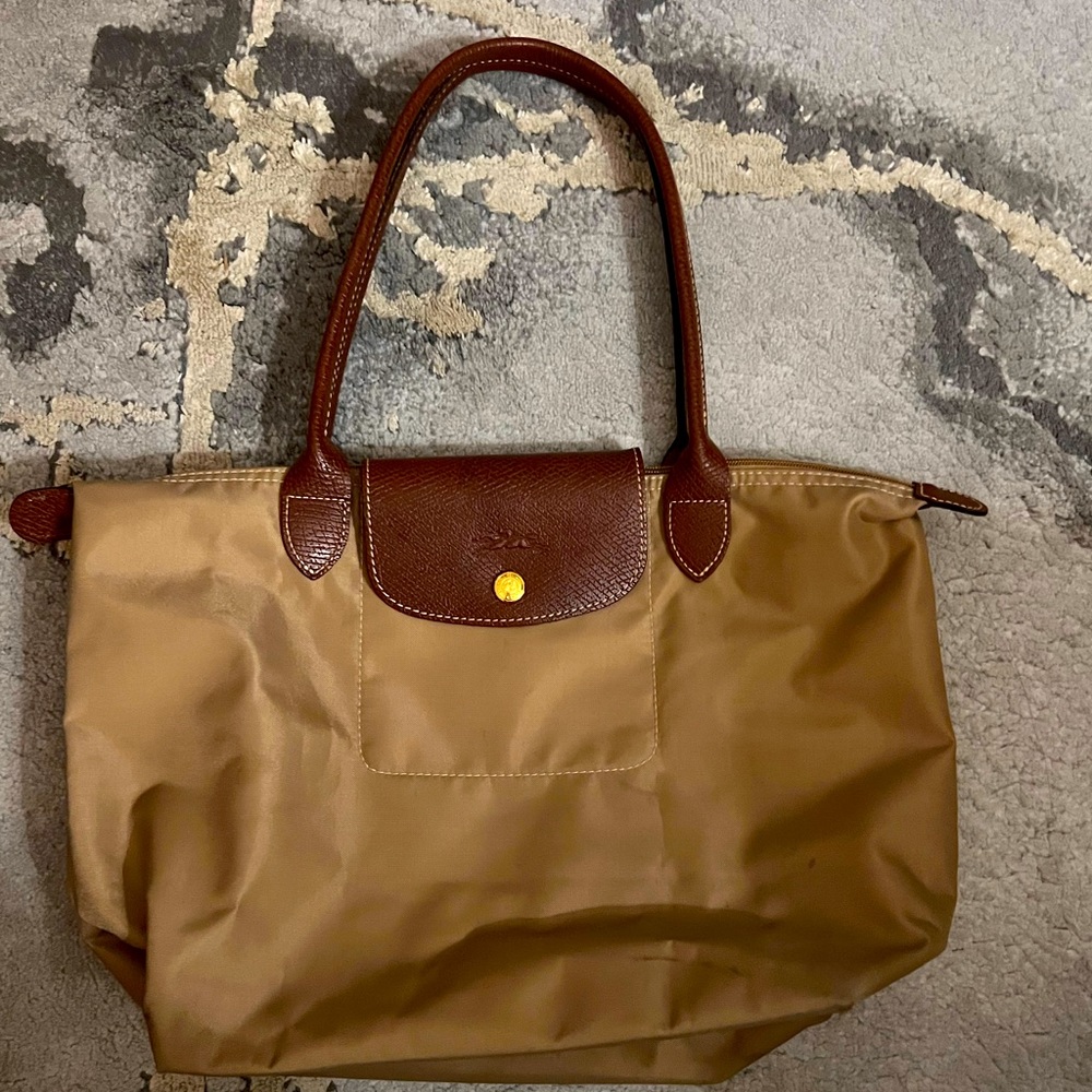 Longchamp Le Pliage cream color